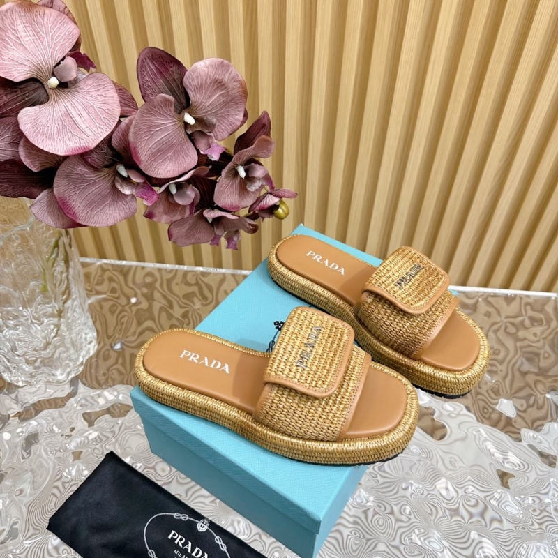 Pra*a slippers